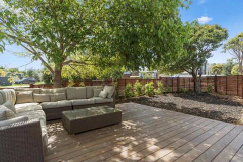 The Heart Of Cosmopolitan Mornington - Phillip Island Accommodation 7