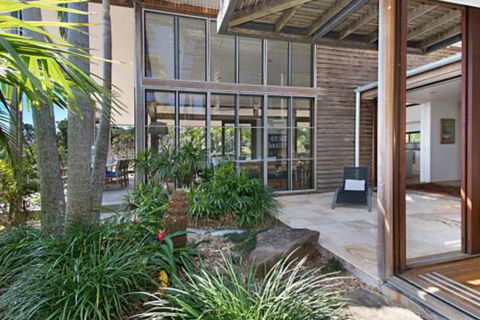 Above The Pass - Phillip Island Accommodation 3
