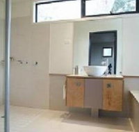 Rosevears Vineyard Retreat - Phillip Island Accommodation