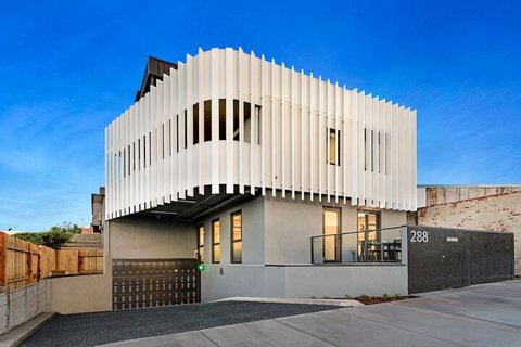 Manhattan Apartments - Glen Iris - Phillip Island Accommodation 2