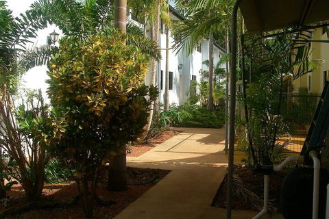 Ash Palms Motor Inn - Phillip Island Accommodation 3