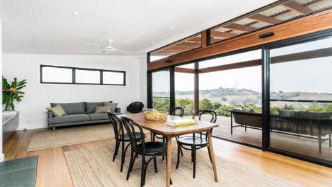 Byron Bay Luxury Holidays Carinya Cottages 3 - Phillip Island Accommodation 1