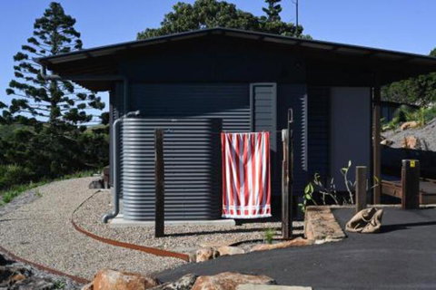 Your Luxury Escape Carinya Cottages 2 - Phillip Island Accommodation 2