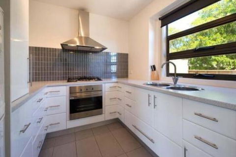 Daydream Cottage - Phillip Island Accommodation 2