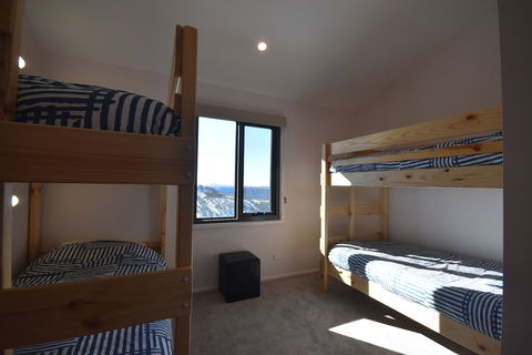 Snowtel 4 - Phillip Island Accommodation 3