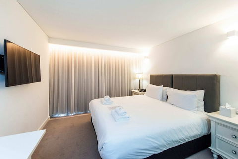 Elegant Studio With Fantastic Rooftop Views - Phillip Island Accommodation 6