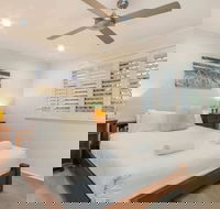  Hidden Backyard Oasis Close To Miami Beach - Phillip Island Accommodation