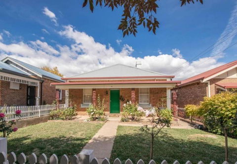Ambrose On Byng Central Location W / 2 Bathroom - Phillip Island Accommodation 4