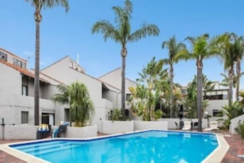 Como Mezzanine Retreat - Phillip Island Accommodation 0