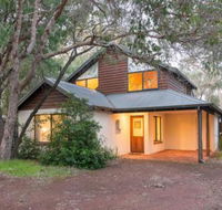 Shady Shack - Phillip Island Accommodation