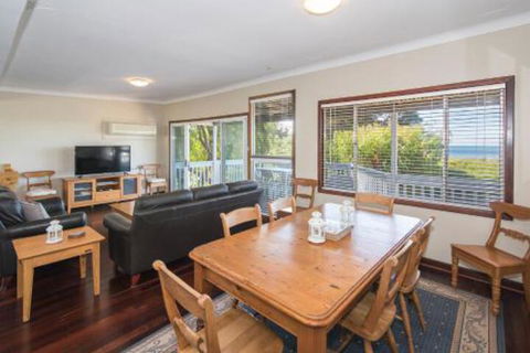 Bay Vista - Phillip Island Accommodation 7