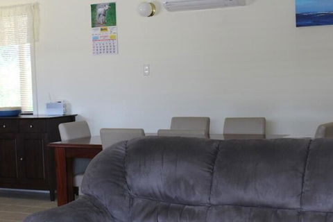 Beach Shack - Phillip Island Accommodation 2