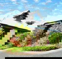 Cowrie Chalet - Phillip Island Accommodation