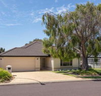 Macs Manor - Phillip Island Accommodation