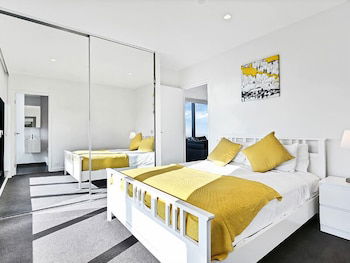 MJ Shortstay Apartments - Platinum Tower - Phillip Island Accommodation 2