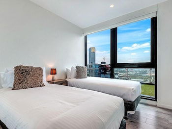 MJ Shortstay Apartments - Platinum Tower - Phillip Island Accommodation 3