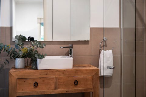 The Carlisle - Phillip Island Accommodation 7