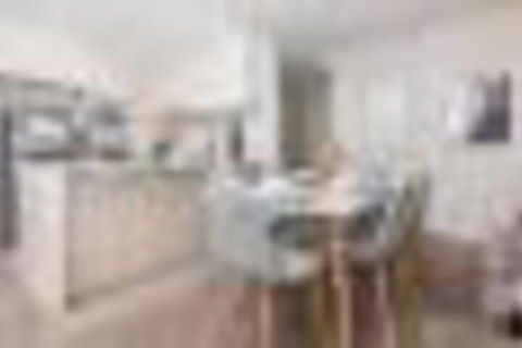 New Modern Apartment With Parking Near Amenities - Phillip Island Accommodation 2