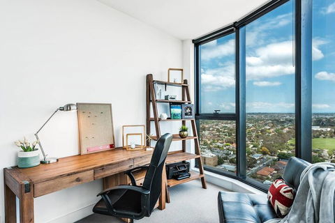 Designer Home With View 2 BED In Box Hill Vbh850 - Phillip Island Accommodation 5