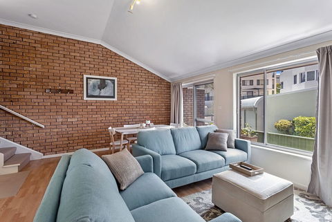 Macadamia Court 6 Nelson Bay - Phillip Island Accommodation 6