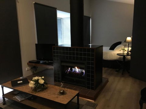 Indulge At Daylesford - Phillip Island Accommodation 3