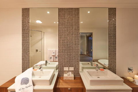 The Bay Residence Dunsborough WA - Phillip Island Accommodation 2