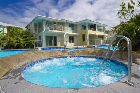 Pacific Blue Pool Spa & More Available In Complex! - Phillip Island Accommodation 1