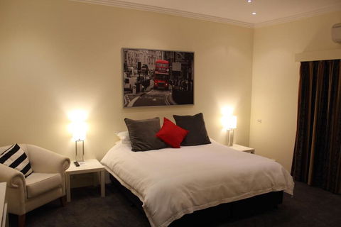 Gundaroo Manor Bed & Breakfast - Phillip Island Accommodation 3