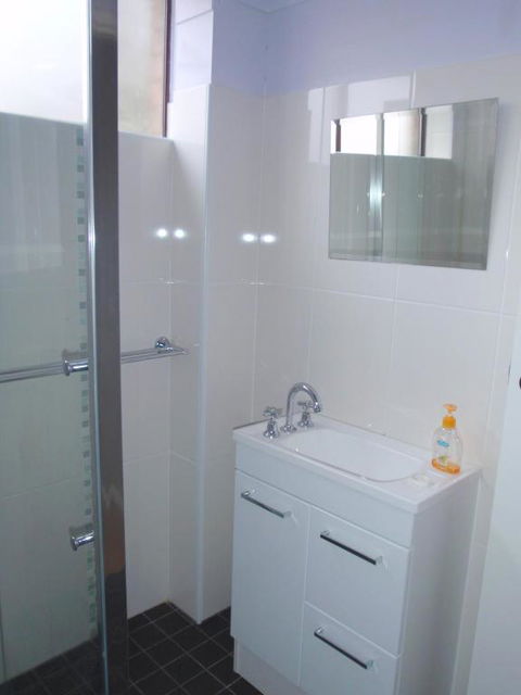 Andorra 3 - Phillip Island Accommodation 5