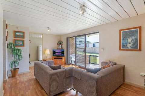 Apollo Unit 27 - Phillip Island Accommodation 0