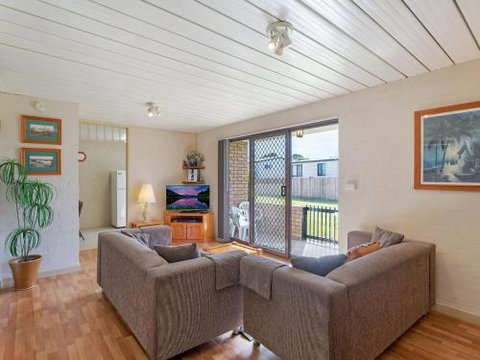 Apollo Unit 27 - Phillip Island Accommodation 5