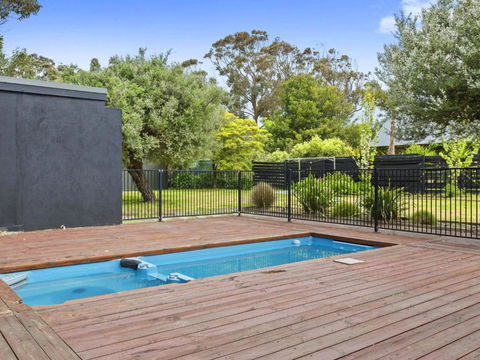 SALTAIR MOUNT MARTHA - Phillip Island Accommodation 4