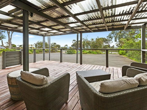 SALTAIR MOUNT MARTHA - Phillip Island Accommodation 5