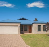 Acrosstheway - Phillip Island Accommodation