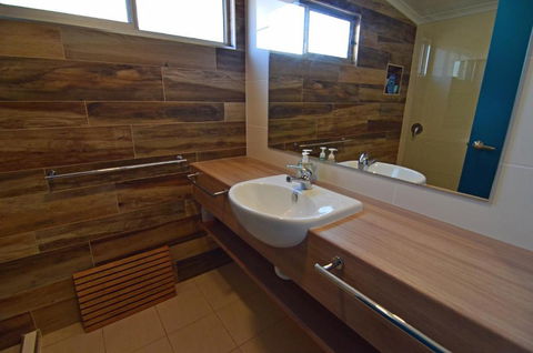 CDC 625 Beach House - Phillip Island Accommodation 6