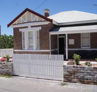 Old Sergeants Quarters - Phillip Island Accommodation