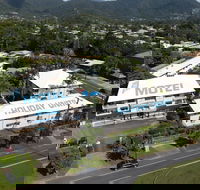 Cairns Reef Apartments  Motel