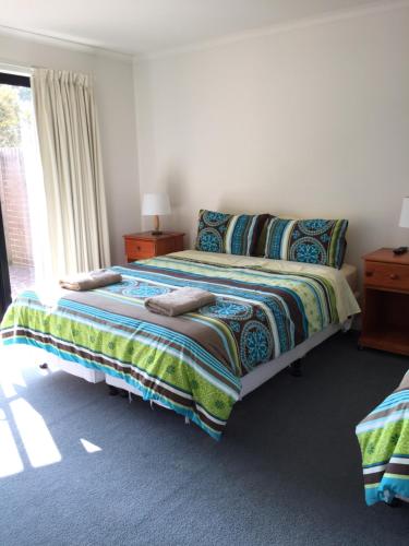Central Cowes Family Townhouses - Phillip Island Accommodation 1