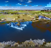 Stonewell Cottages  Vineyards - Phillip Island Accommodation