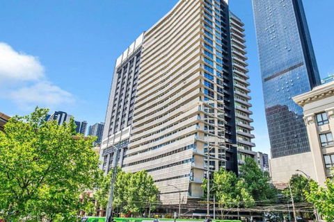 CBD Collins St. Near Southern Cross - Phillip Island Accommodation 2