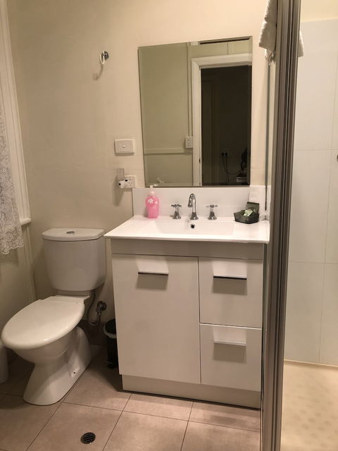 Margaret River Guest House - Phillip Island Accommodation 6