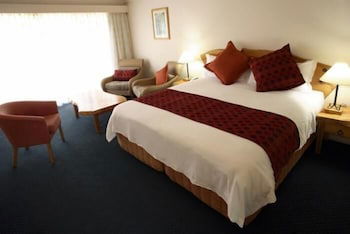 Heritage Trail Lodge Margaret River - Phillip Island Accommodation 3