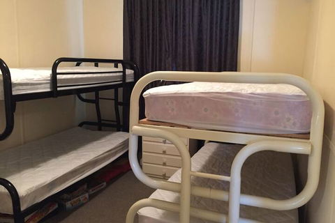 Eleven From The Left - Phillip Island Accommodation 2