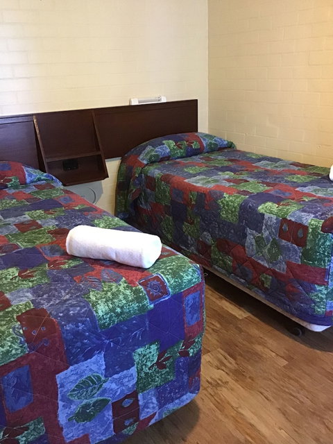 Bayview Motel - Phillip Island Accommodation 3