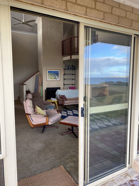 Lands Edge - Phillip Island Accommodation 0