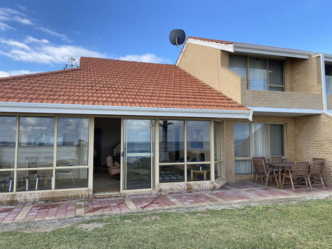 Lands Edge - Phillip Island Accommodation 1