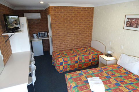 MAS Country Colonial Motor Inn - Phillip Island Accommodation 3