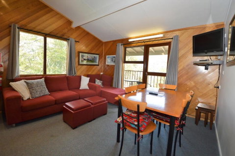 Tyrola 1 - Phillip Island Accommodation 5