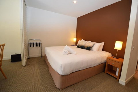 Squatters 1 - Phillip Island Accommodation 6