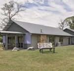 Kickenback Lodge - Phillip Island Accommodation